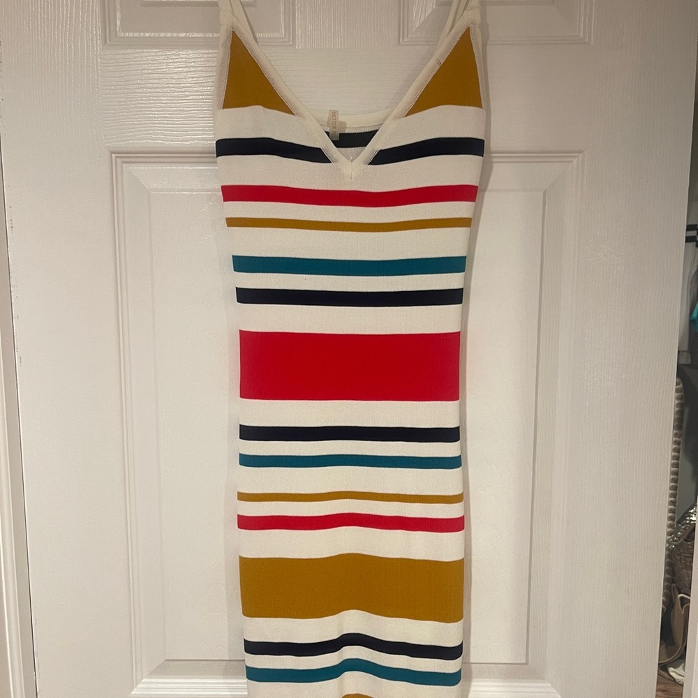 Form fitting summer dress